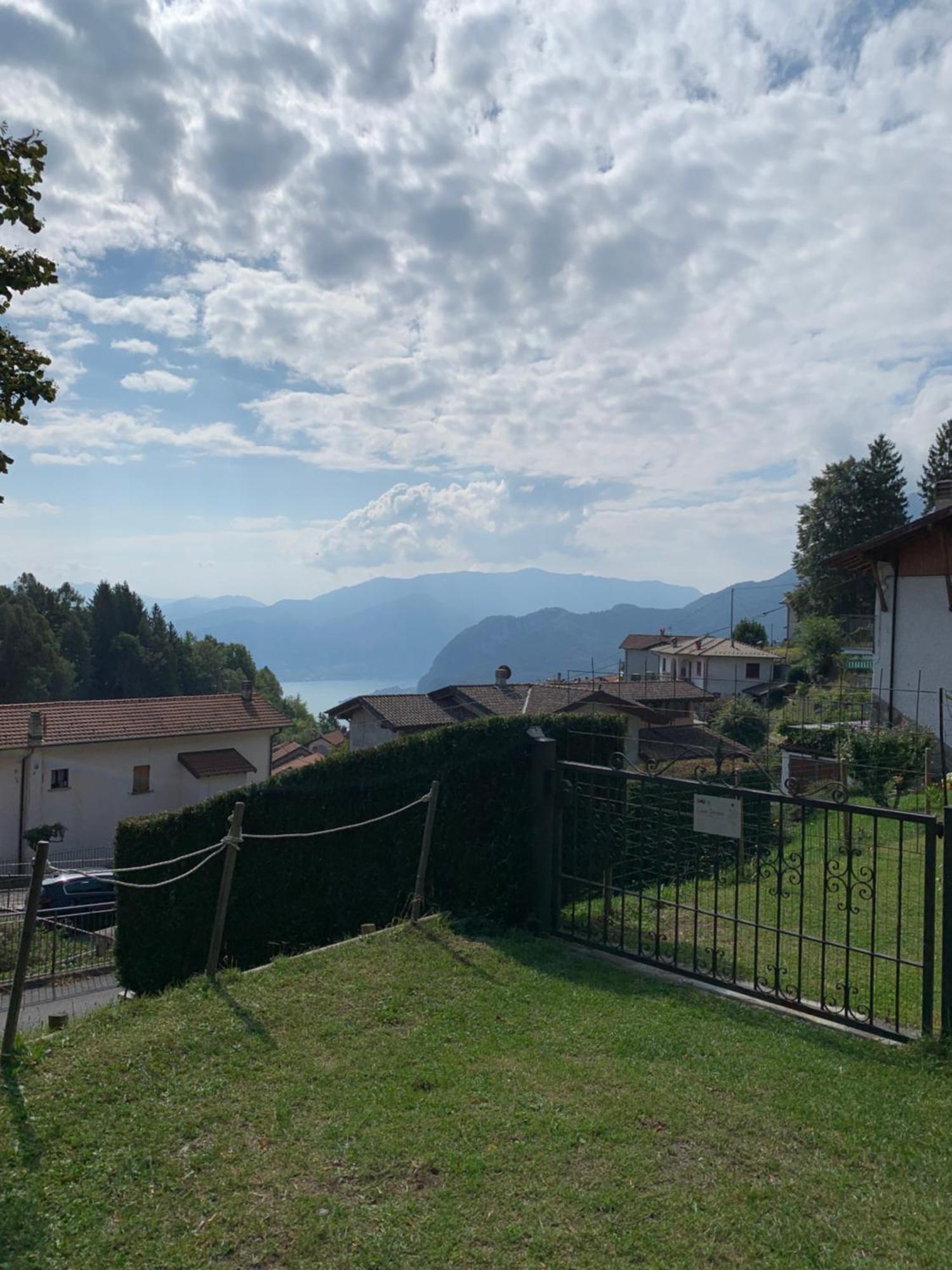 Casa Savina - Stupenda Vista Lago E Monti Plesio Buitenkant foto